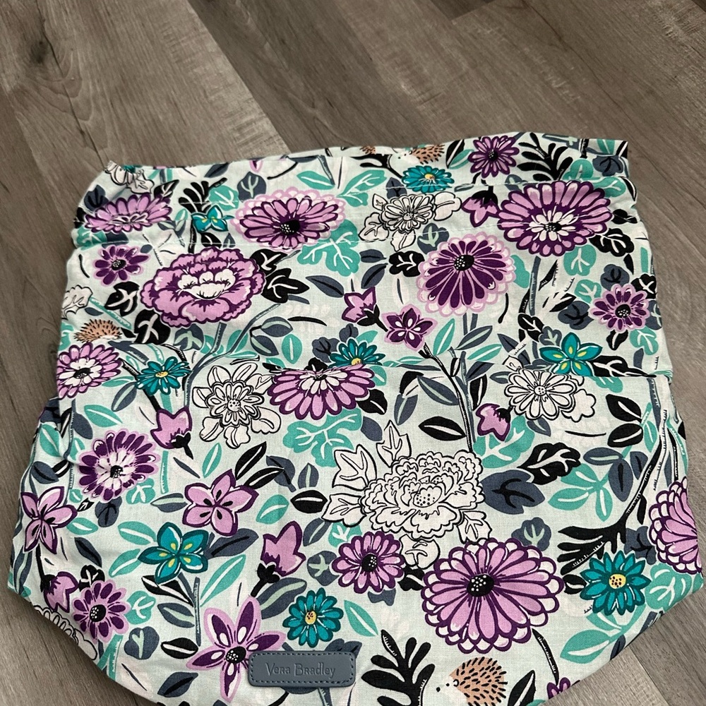 Ditty Bag- Vera Bradley- Penelope Garden - Picture 3 of 4